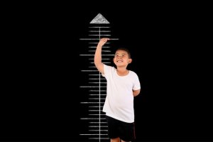 Ilustrasi anak yang alami stunting