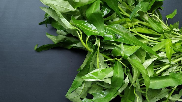Manfaat kangkung untuk kesehatan.