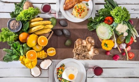 Tips Pola Makan Seimbang Selama Ramadan