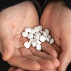 Obat Paracetamol: Manfaat dan Bagaimana dengan Dosisnya?