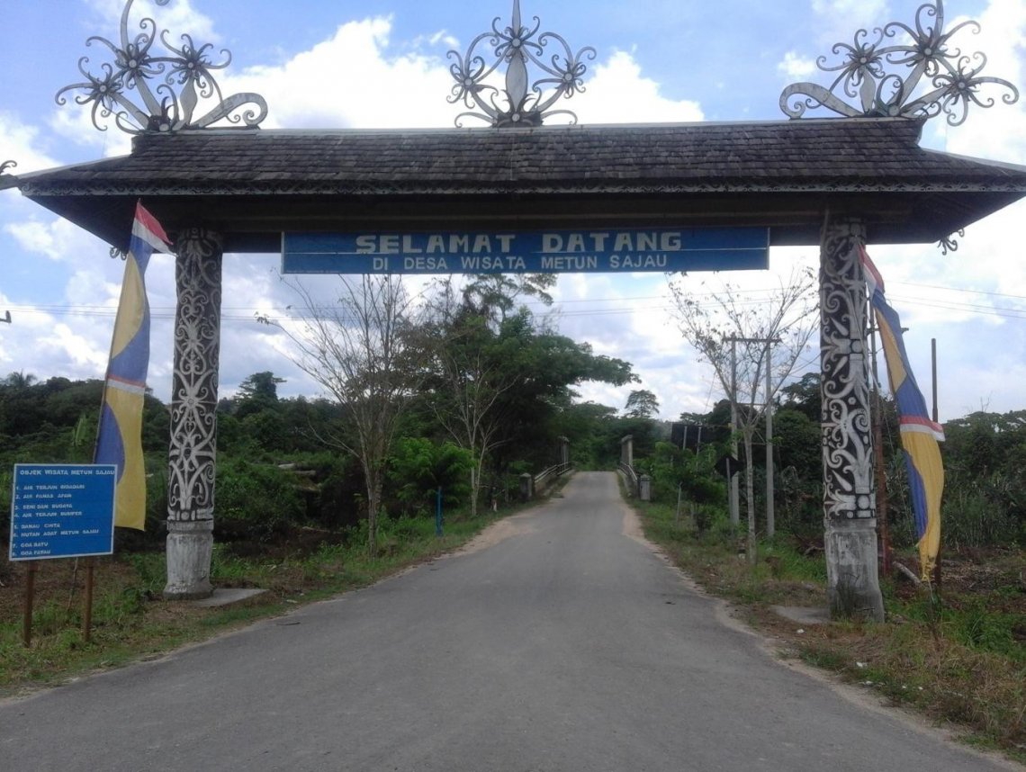Desa Wisata Metun Sajau di Kalimantan Utara.