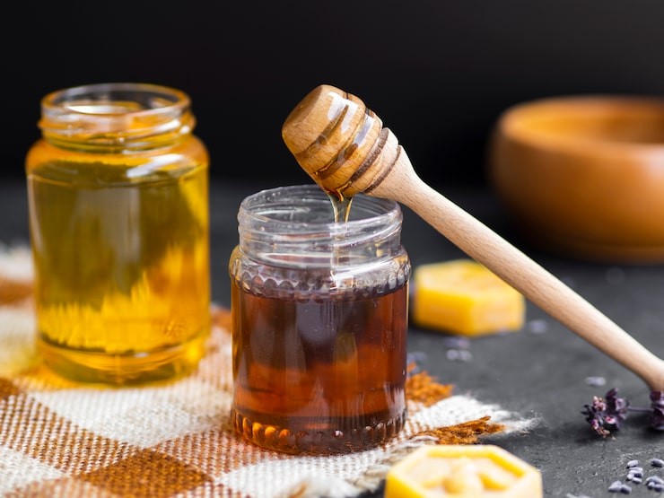 Madu jadi salah satu obat meriang herbal.