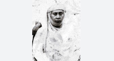 Nyai Ahmad Dahlan.