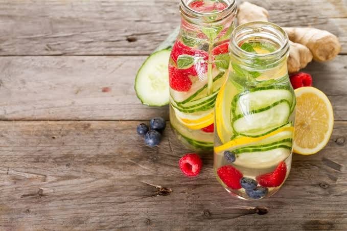 Ilustrasi infused water.